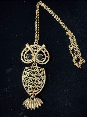 Gold Owl Pendant Necklace - Vintage Filigree Women’s Jewelry